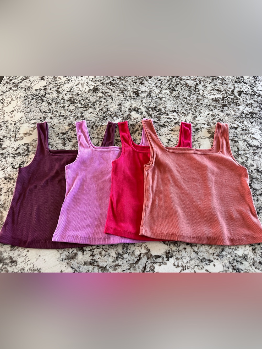 Women’s Ribbed Crop Tank Tops